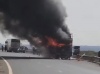 Autoroute à péage : Un bus complètement calciné, intervention tardive des pompiers (Vidéos)