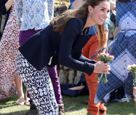 Kate Middleton fait le buzz avec un pantalon