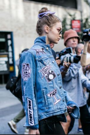 La coiffure en vogue à New York ? Le chignon