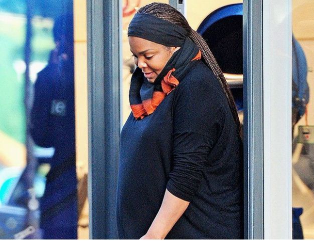 Exclusive : Des photos de Janet Jackson enceinte à 50 ans...