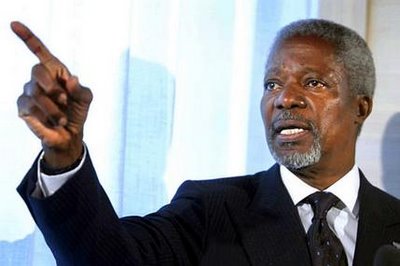 KOFI ANNAN A WADE ET BIYA:« Non à la manipulation constitutionnelle »