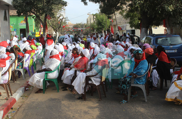 (Affaire Bamba Fall), rassemblement à la mosquée layenne de la Médina