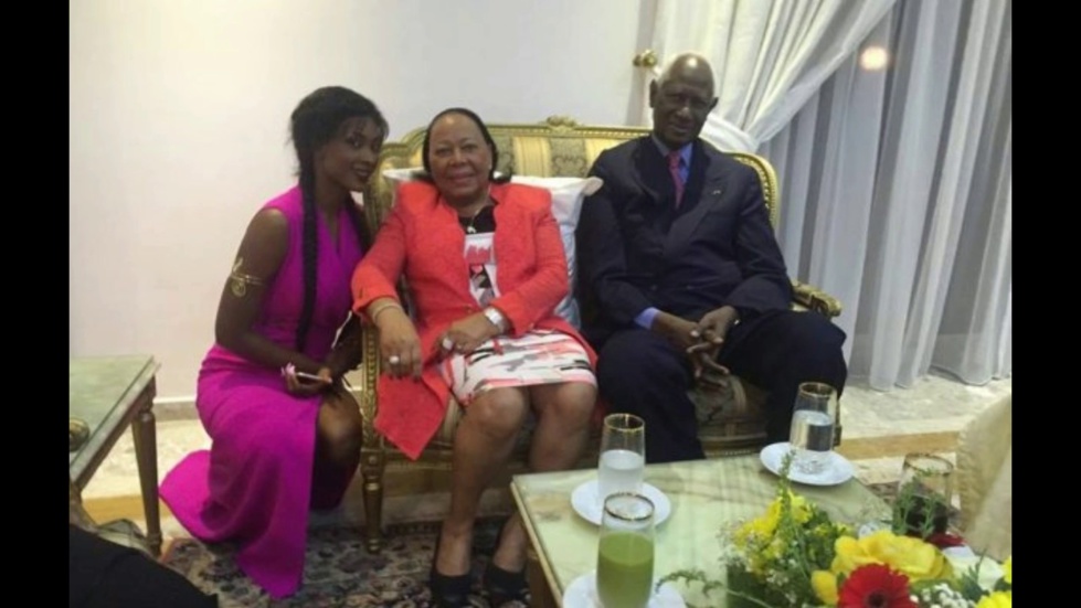 Abdou Diouf, Elizabeth en famille