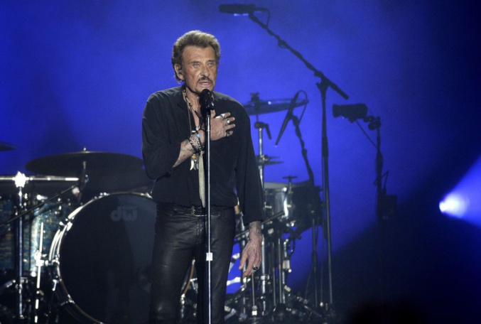 Johnny Hallyday, atteint d'un cancer, est dans un état très préoccupant