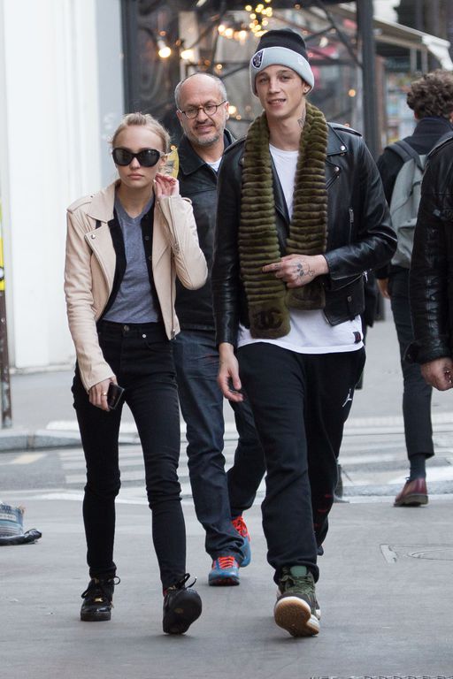 Qui est Ash Stymest, le chéri de Lily-Rose Depp ? (Photos)