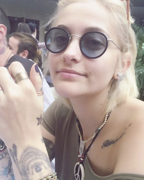 Paris et Prince Jackson : Les enfants du roi de la pop et leur tatouage en commun Photos  