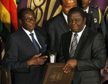 Zimbabwe: le partage du pouvoir "impossible" avec Mugabe, selon Londres