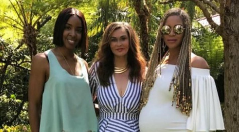 Beyoncé célèbre Pâques avec Kelly Rowland, Jay Z et sa maman