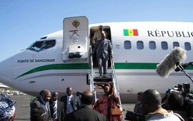 LES DESSOUS DE LA PLAINTE DU GROUPE SUD AFRICAIN CONTRE L’ETAT DU SENEGAL KUMBA VEUT SAISIR L ’AVION PRESIDENTIEL