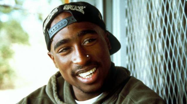 Une lettre du rappeur Tupac sur sa rupture avec Madonna mise en vente