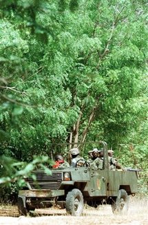 Sud du Sénégal: un soldat tué, l'armée pilonne des positions des rebelles