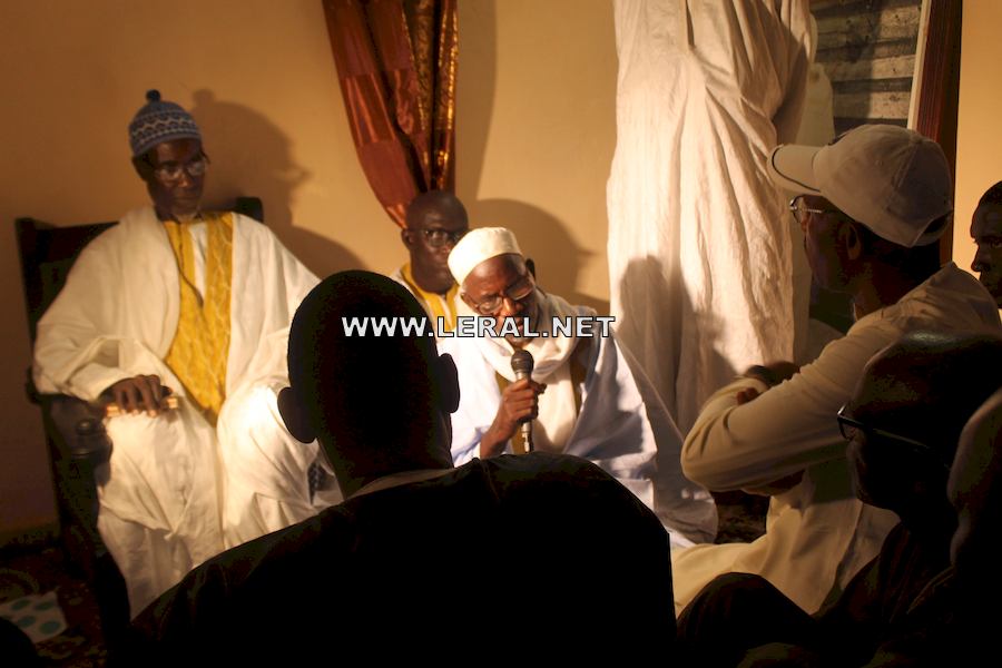 Photos : Thierno Bâ fait un don de 10 tonnes de ciment à la maison de Serigne Touba de Yeumbeul Sud