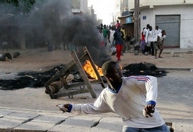 Affrontements entre jeunes de Médina-Baye et talibés Mourides : six blessés