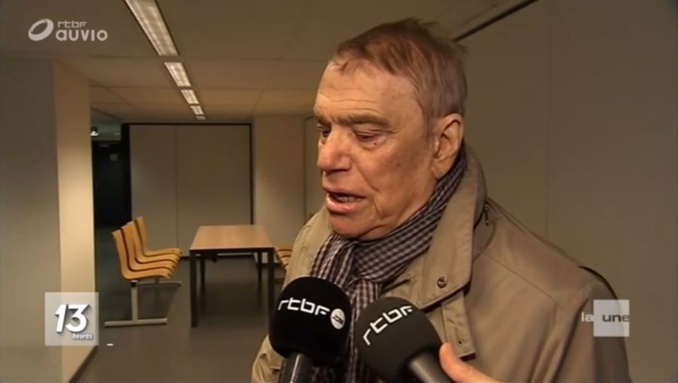 Bernard Tapie apparaît pour la première fois publiquement depuis l'annonce de son cancer