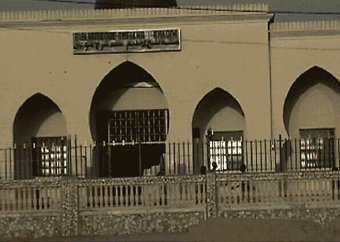 DÉCOUVERTE DE LA BIBLIOTHEQUE CHEIKH AL KHADIM OU DARAY KAMIL : C’est déjà le grand rush