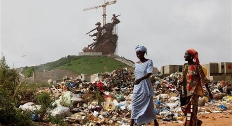 Festivités d'inauguration du monument de la renaissance africaine : 300 millions pour faire du tapage autour de la statue