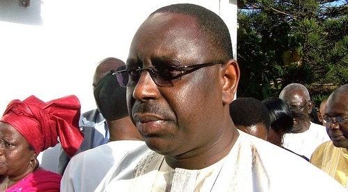 Touba: Macky Sall , désormais disciple du Nouveau Khalife Général des Mourides