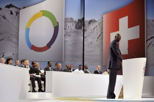 Abdou Diouf au cours de la cérémonie d'ouverture du sommet de la Francophonie le 23 octobre 2010 à Montreux