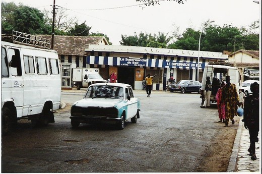 Thiès 1995