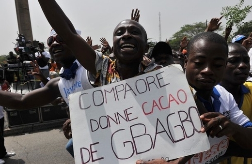 Côte d`Ivoire : l`avion de Blaise Compaoré n`n’atterrira pas à l`aéroport d`Abidjan, menace un leader pro-Gbagbo