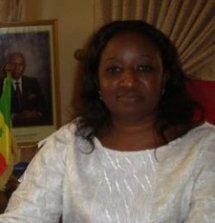 Aminata Lô Dieng tacle Karim Wade: « Le plan Takkal, c’est bien, mais il ne sert à rien de parler…les Sénégalais veulent des solutions