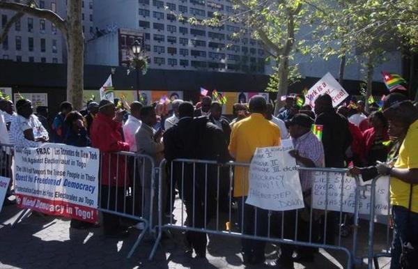 Des Sénégalais vont marcher devant le Consulat du Sénégal à New York le 19 Mars