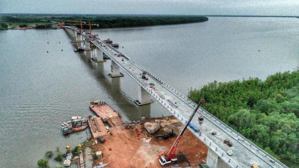 Voici le pont qui rallie le Sénégal à la Gambie