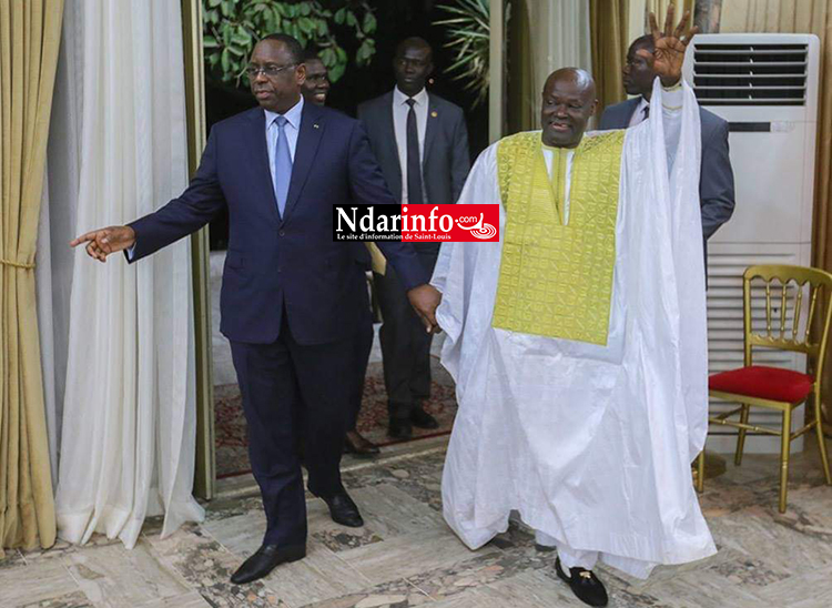 PHOTOS - Ameth Fall BRAYA chez Macky SALL: les complicités d'une audience