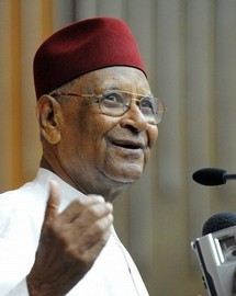 Célébration de ses 90 ans : Le Professeur Amadou Mactar Mbow, un modèle à offrir à la jeunesse africaine