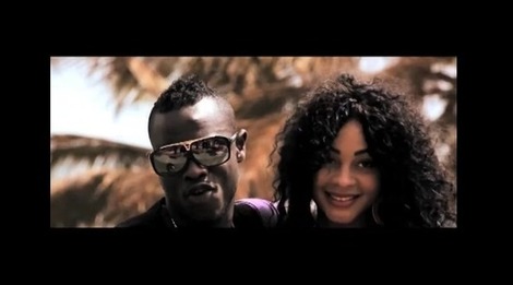 Video-Photos : Adja Ndoye et Papa Ndiaye Thiou amoureux dans un clip de mbalax