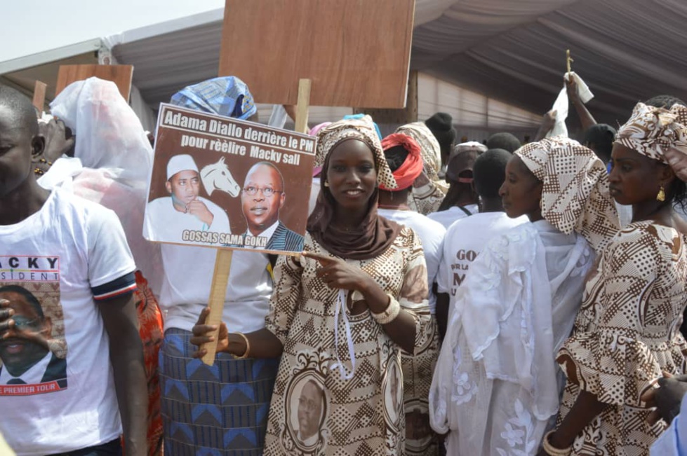 VIDEO - Voici pourquoi une marée humaine a accueilli Macky Sall au fief de son PM Mahammed DIONNE