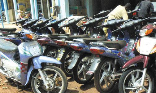 Thiès- Vaste opération de contrôles des cyclomoteurs - 70 motos Djakarta mises en fourrière