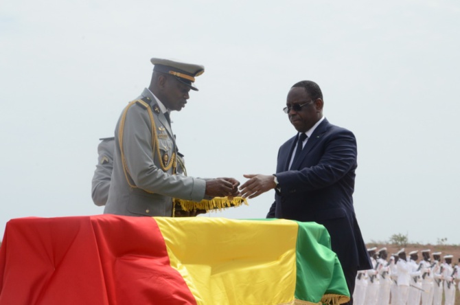 PHOTOS - AIDB: Les images de l'arrivée de la dépouille d'Ousmane Tanor Dieng