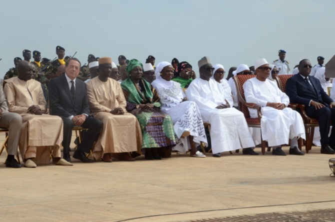 PHOTOS - AIDB: Les images de l'arrivée de la dépouille d'Ousmane Tanor Dieng