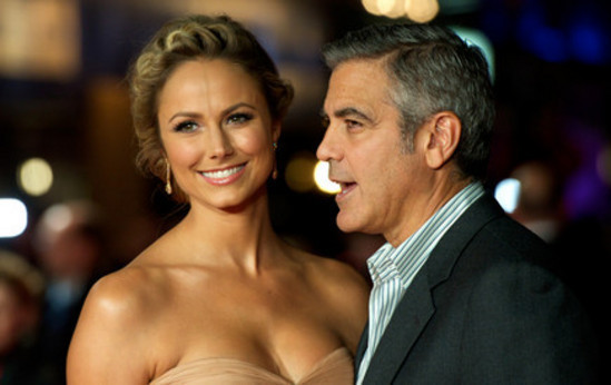 George Clooney embauche un garde du corps pour Stacy Keibler Un garde du corps pour sa catcheuse