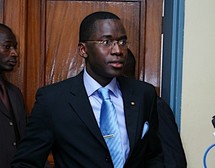 Aliou Sow, ministre de la Décentralisation et des collectivités locales : « Je ne pense pas vivre très longtemps »