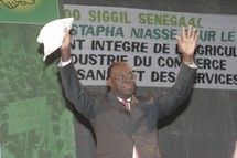 Campagne du M23 : Niasse opte pour une autre forme de lutte