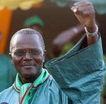 Ousmane Tanor Dieng sur son programme : "Il ne s'agit pas de restaurer l'ancien régime socialiste"