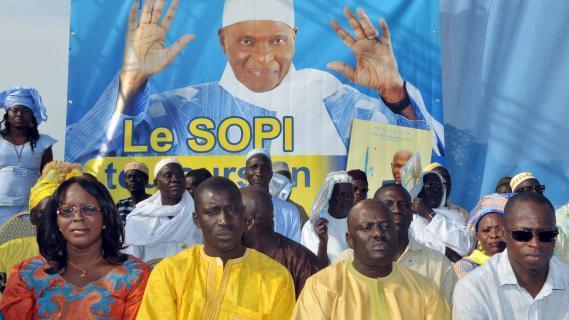 Dérapages en série pour le président-candidat sénégalais Abdoulaye Wade