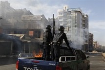 Rufisque : des manifestants saccagent le siège des FAL 2012