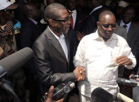 Opposition, jeunes et Youssou Ndour appellent à voter Macky Sall