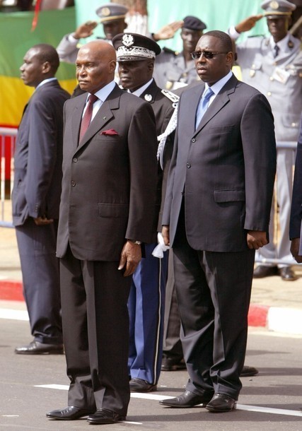 Macky Sall, élu président, met fin à 12 ans de pouvoir de Wade