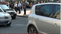 Eto'o s'affiche avec la voiture la plus chère du monde