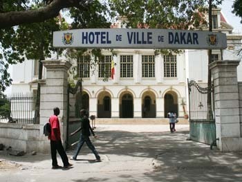 Vente frauduleuse du lait de la mairie de Dakar : l’enquête suit son cours, selon Khalifa Sall