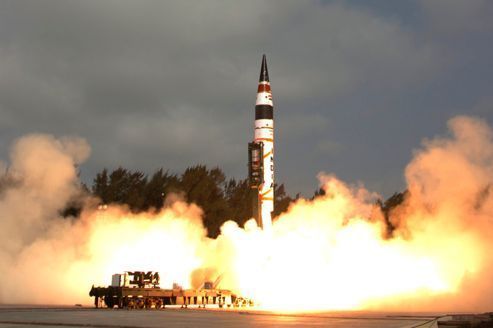 L'Inde tire un missile balistique de longue portée