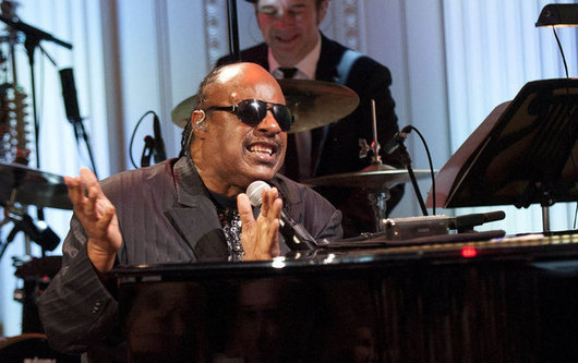 Stevie Wonder : accusé d’inceste