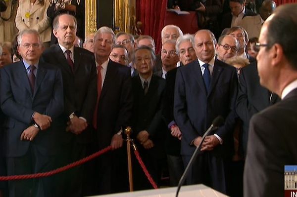 EN IMAGES : La passation de pouvoirs entre Hollande et Sarkozy