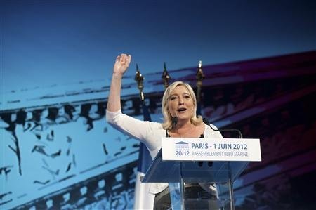 "Nous pouvons décrocher des sièges", dit Marine Le Pen