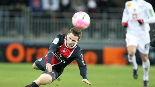 PSG : Valence prépare son offensive pour Gameiro