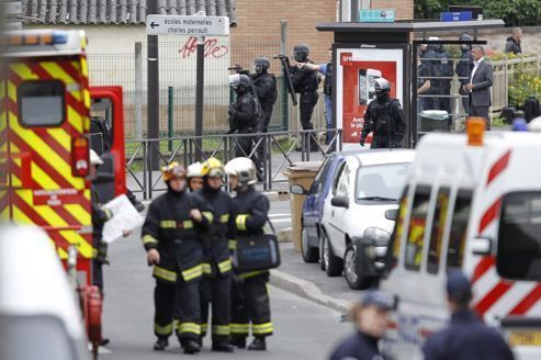 Val-de-Marne: le dernier otage a été libéré